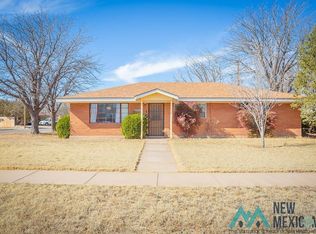 2002 S Adams Dr, Roswell, NM 88203