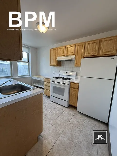 30 Colborne Rd #20