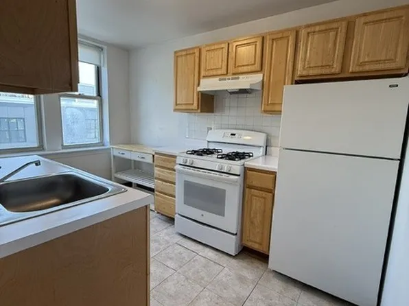 30 Colborne Rd, Brighton, MA
