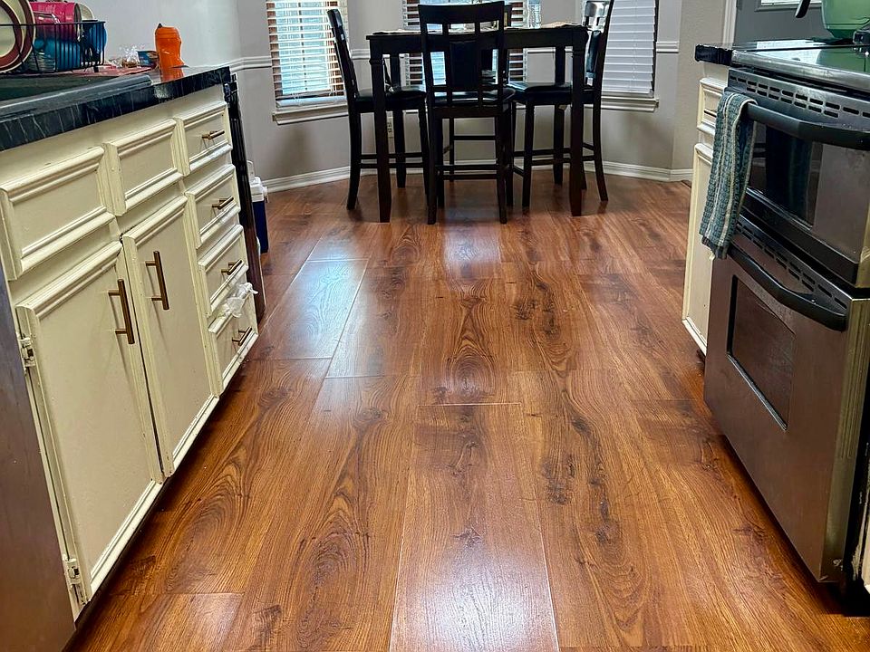 1st image of 2807 Bermuda Dr