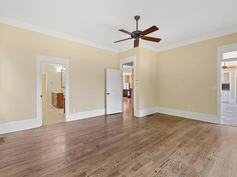 130 Iron Horse Dr — Photo 39