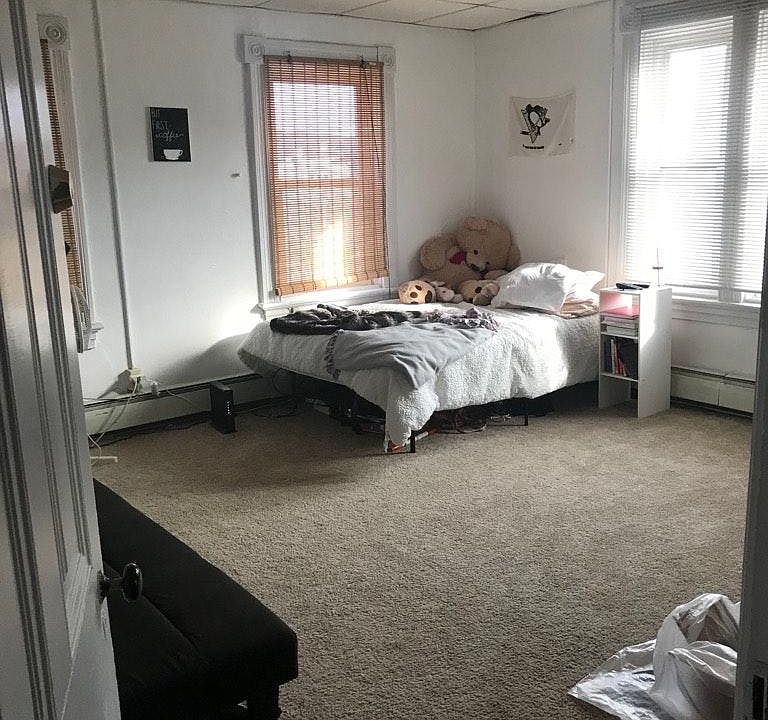 2nd image of 3439 Dawson St #2