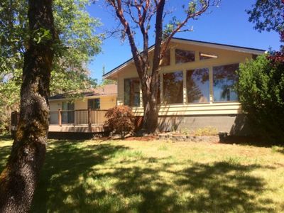 257 Cindy Ln, Grants Pass, OR, 97526