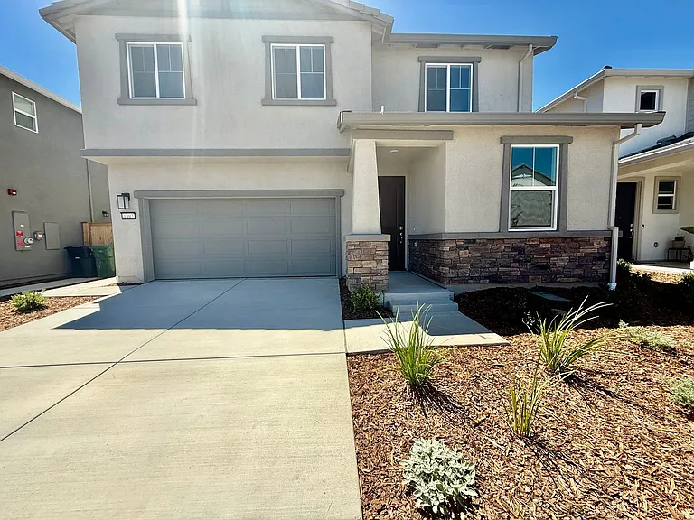 1992 Talavera Dr #0 — Photo 1