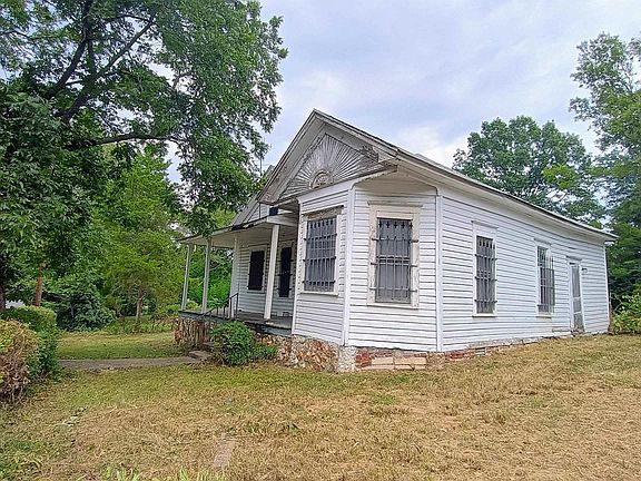 3rd image of 721 Linwood Ave