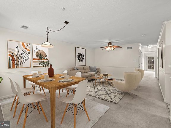 3rd image of 4472 Woodsman Dr Unit 831
