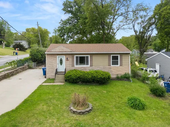439 E Porter Ave, Des Moines, IA 50315