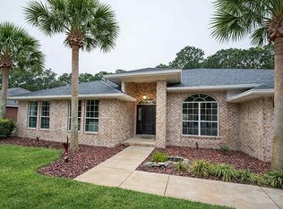 2033 Sundown Dr, Navarre, FL 32566