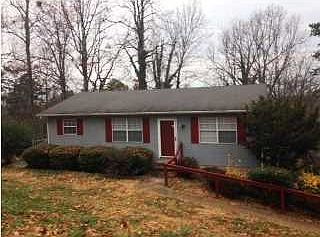 1st image of 4050 Lynncrest Dr NE