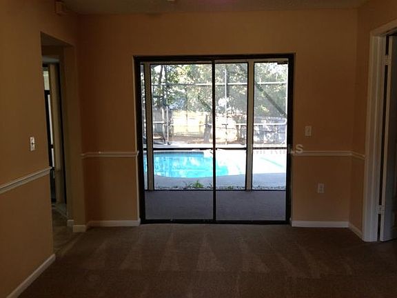 5th image of 410 W Wekiva Trl