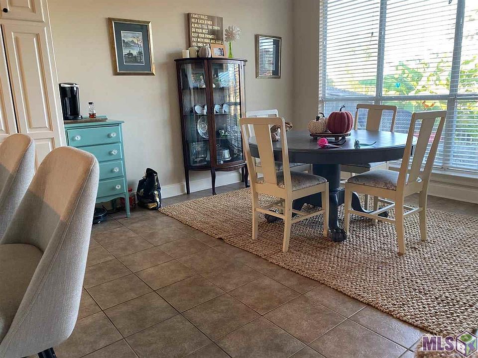 2915 Nicholson Lake Dr, Baton Rouge, LA 70810 Zillow