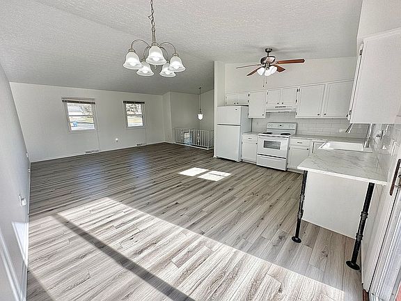 Living Room & Kitchen