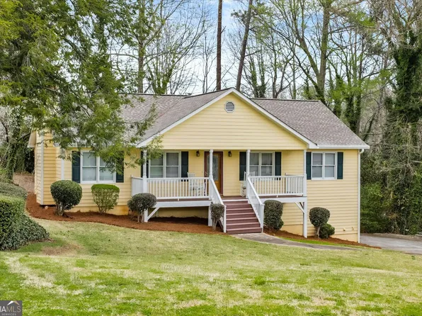 621 Embry Ln NE, Marietta, GA 30066