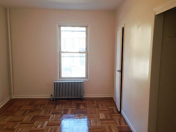 2nd image of 3167 Villa Ave APT 3