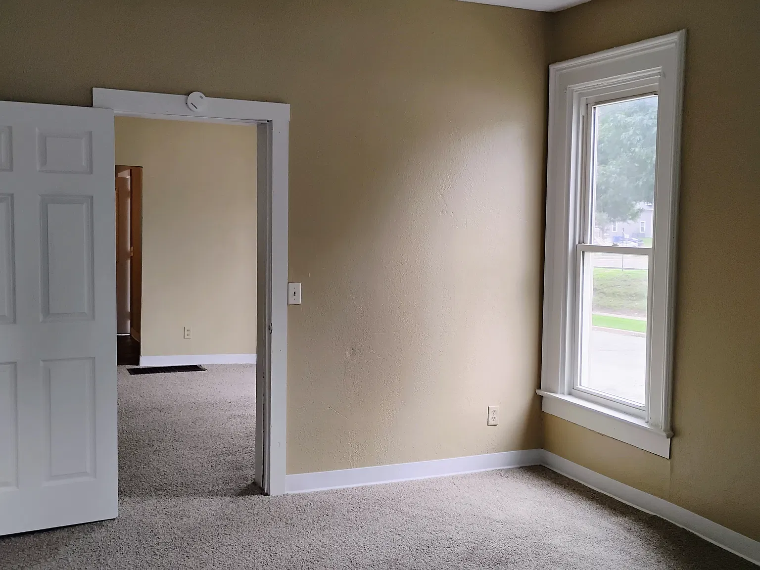 2 bed, 875 sqft, $775 — Photo 4