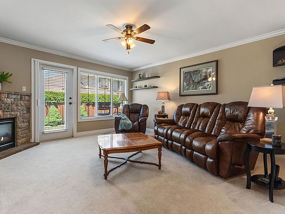 3rd image of 6449 Blackwood Ln #35
