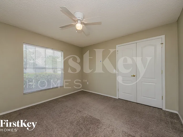 157 Oak Crossing Blvd — Photo 10