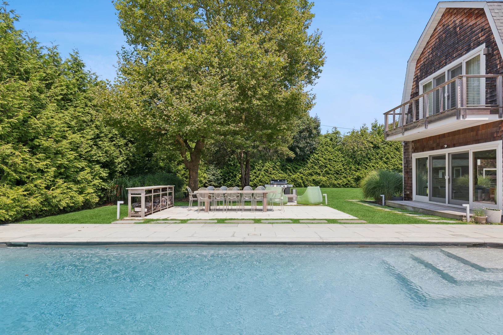  Gunite pool with easy steps and deep end benches