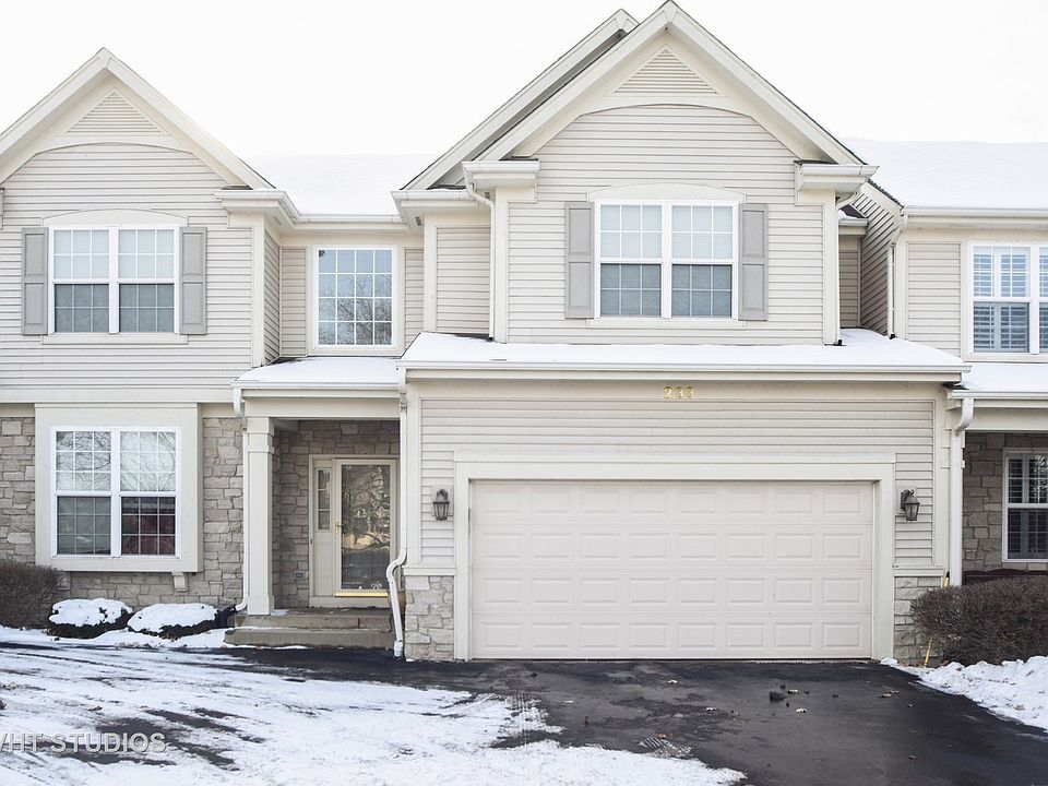 1st image of 233 Berkshire Dr