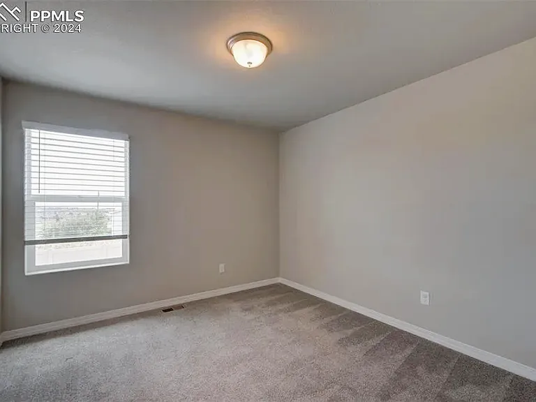 7813 Tent Rock — Photo 26