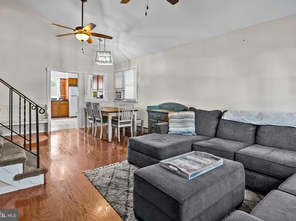 72 N School Ln, Souderton, PA 18964