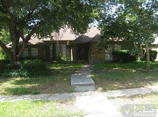 4121 Mesa Dr, Plano, TX 75074