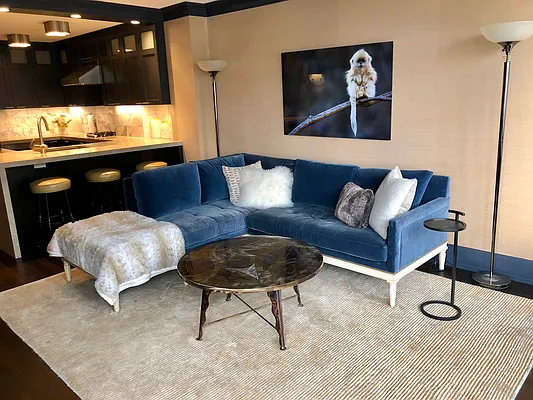 Rented by Tabak Real Estate | media 60