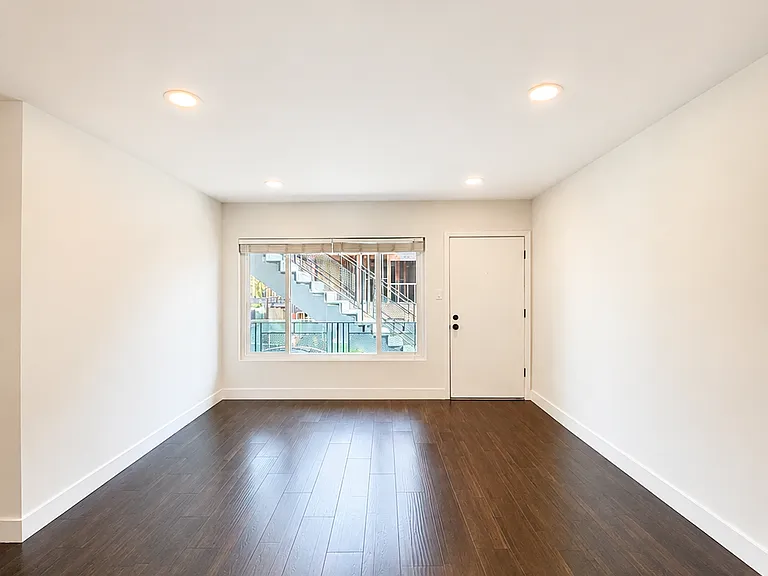 7731 Romaine St #2 — Photo 2