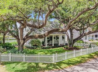 1707 S Hesperides St, Tampa, FL 33629