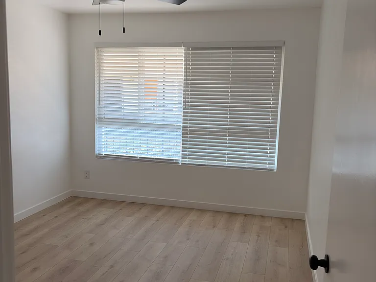 7119 Mountain View Ave #K — Photo 17