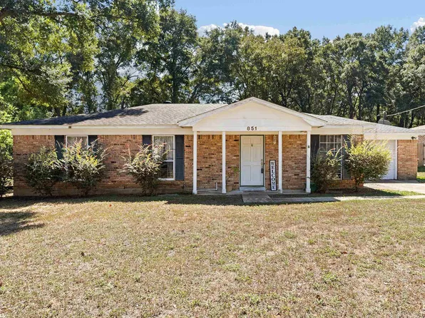851 Debonair Dr, Mobile, AL 36695