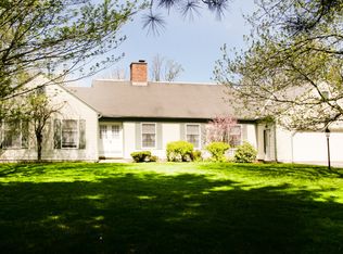 3 White Pine Rd, New Hartford, NY 13413