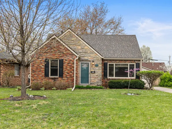 308 18th Pl, West Des Moines, IA 50265