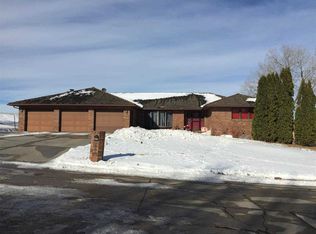 2602 W Maple Ave, Norfolk, NE 68701