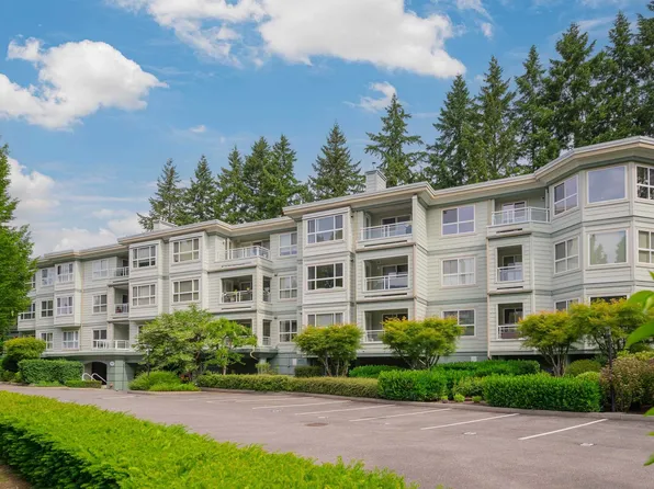9018 208th St #302, Langley, BC V1M 2Y8