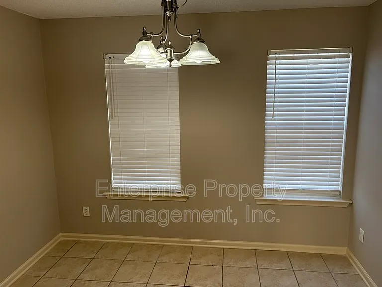 2731 Java Dr — Photo 5