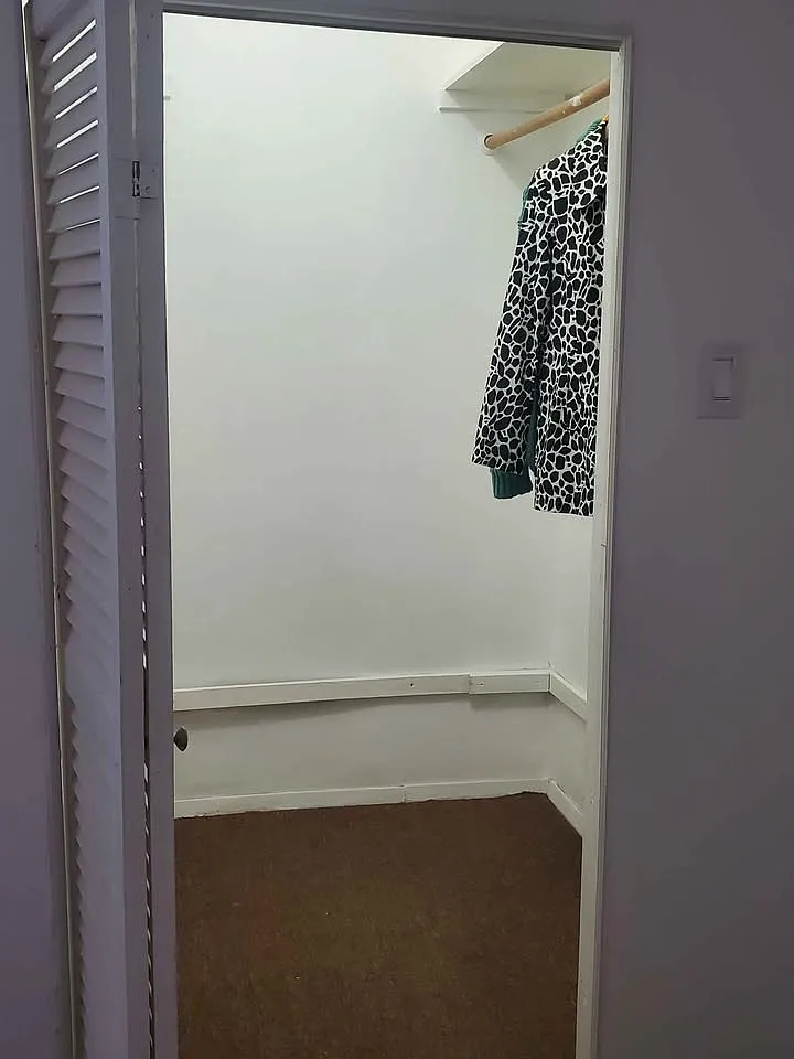 2 bed, $3,200 — Photo 1