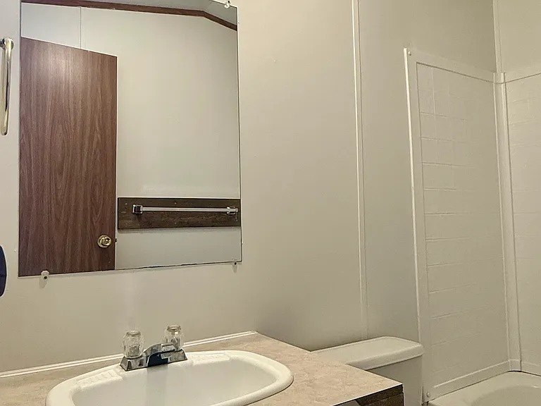 804 S Meredith Ave — Photo 12