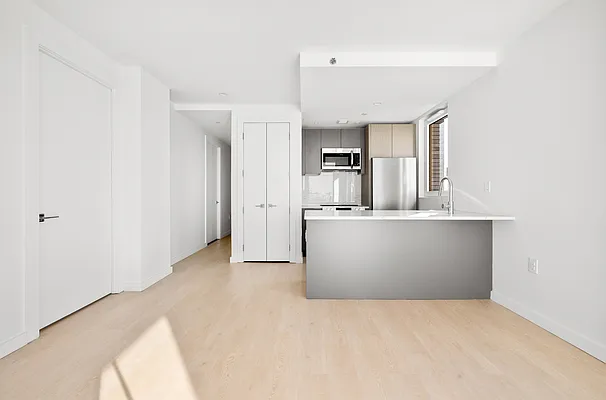 Rented by CW Realty Property Management LLC | media 4