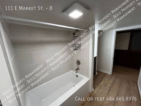 5th image of 111 E Market St #B