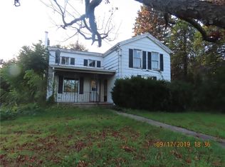 6373 E Port Bay Rd, Wolcott, NY 14590