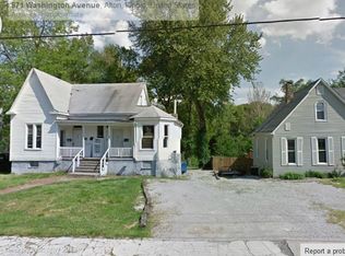 925 Washington Ave, Alton, IL 62002
