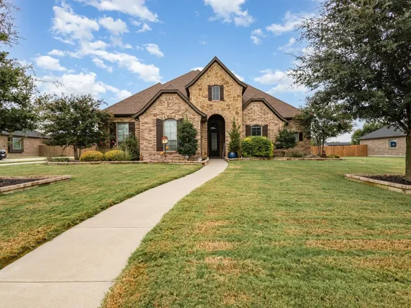 112 Diamond Ln, Waxahachie, TX 75165