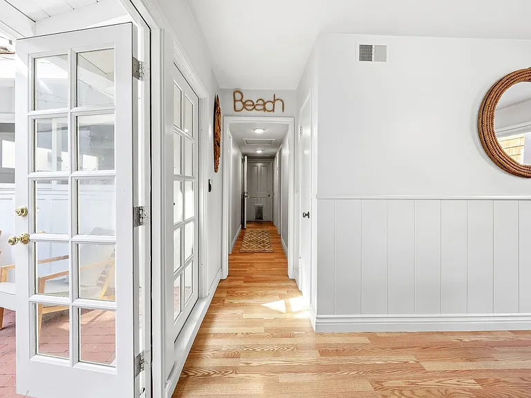 2104 E Ocean Blvd — Photo 14