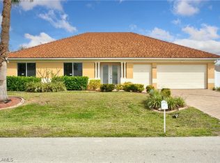 1915 NW 28th Pl, Cape Coral, FL 33993