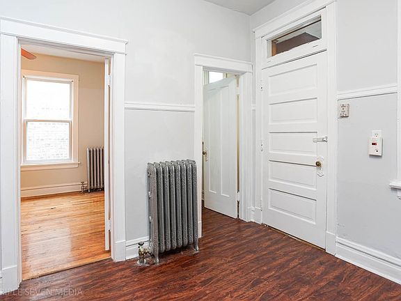3rd image of 7417 S Eberhart Ave #2