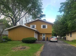 6118 Raymond Rd, Madison, WI 53711