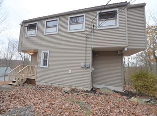 6408 Chucks Rd, East Stroudsburg, PA 18302