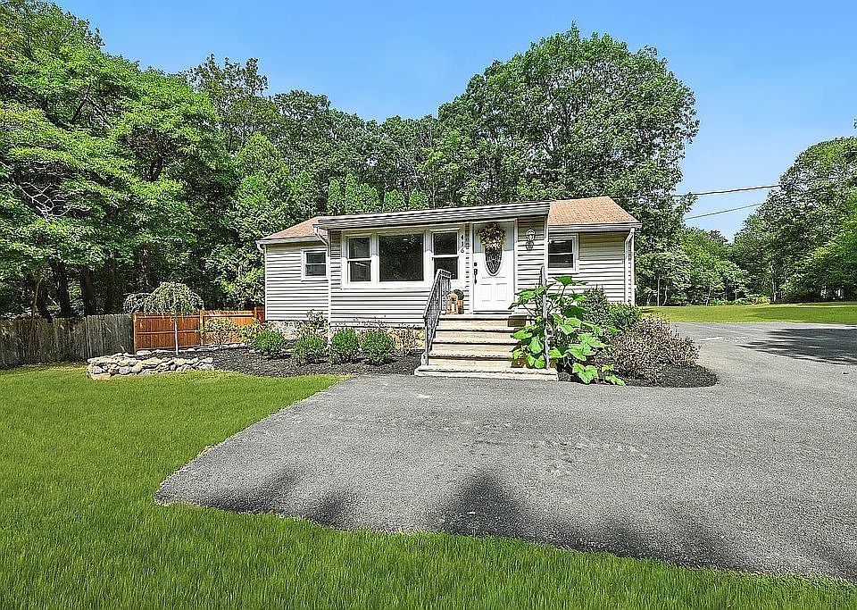 1st image of 416 Drakestown Rd