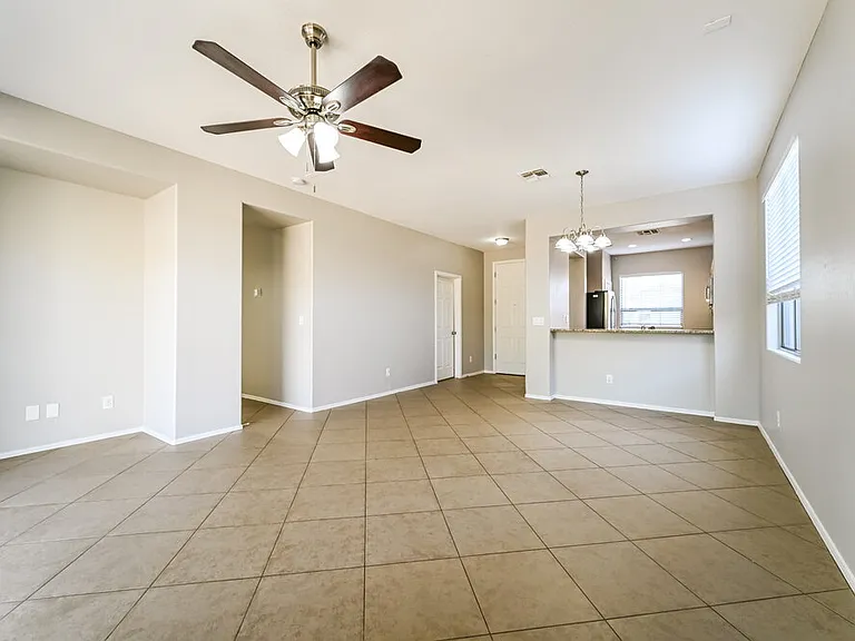 3806 W Ghost Flower Ln — Photo 4